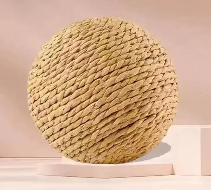 Snowy & Hope Sisal Scratching Ball
