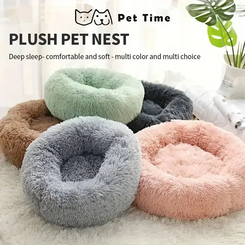 Snowy & Hope Round Plush Pet Bed